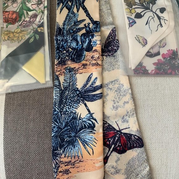 Twillies Twilly Mitzah tres chic scarves similar to Dior - Picture 4 of 6